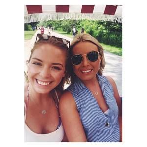 Meet your Posher, Bethany-joy